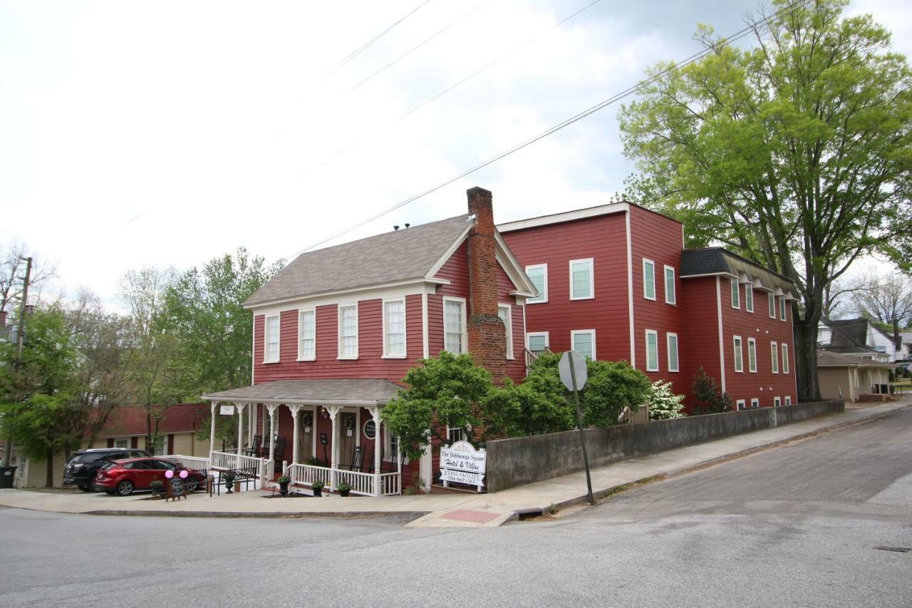 The Dahlonega Square Hotel&Villas Exterior foto